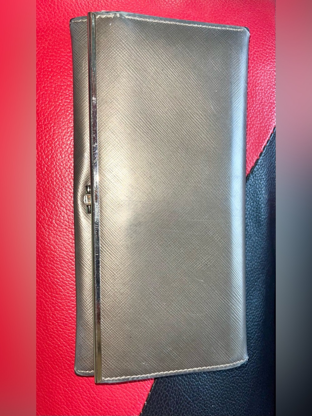 Salvatore Ferragamo  Gray Continental Women’s Wallet w/ Zip Pocket and ID